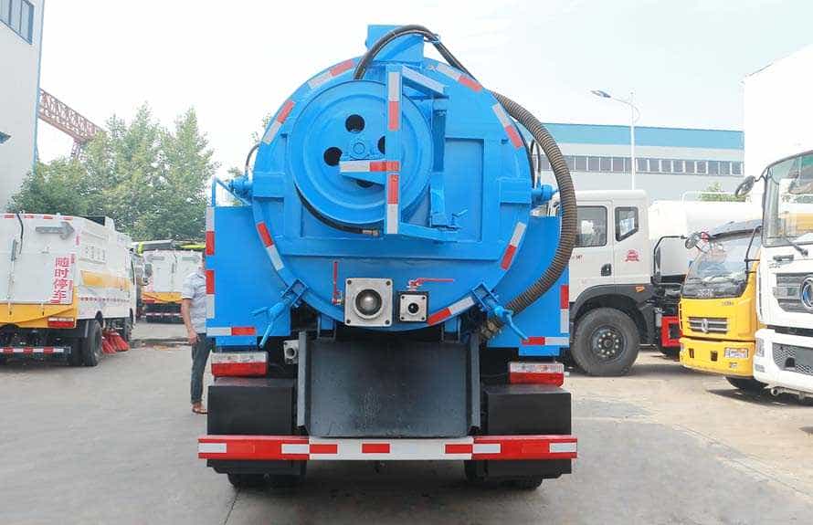东风大多利卡联合疏通车